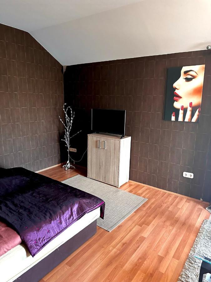 היישאלום Velvet Motel מראה חיצוני תמונה