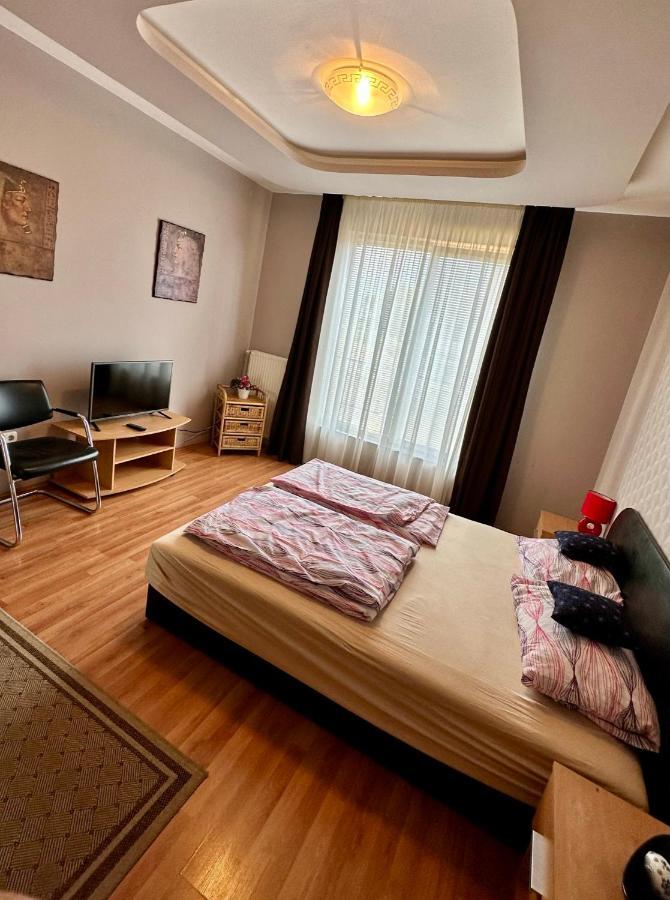 היישאלום Velvet Motel מראה חיצוני תמונה