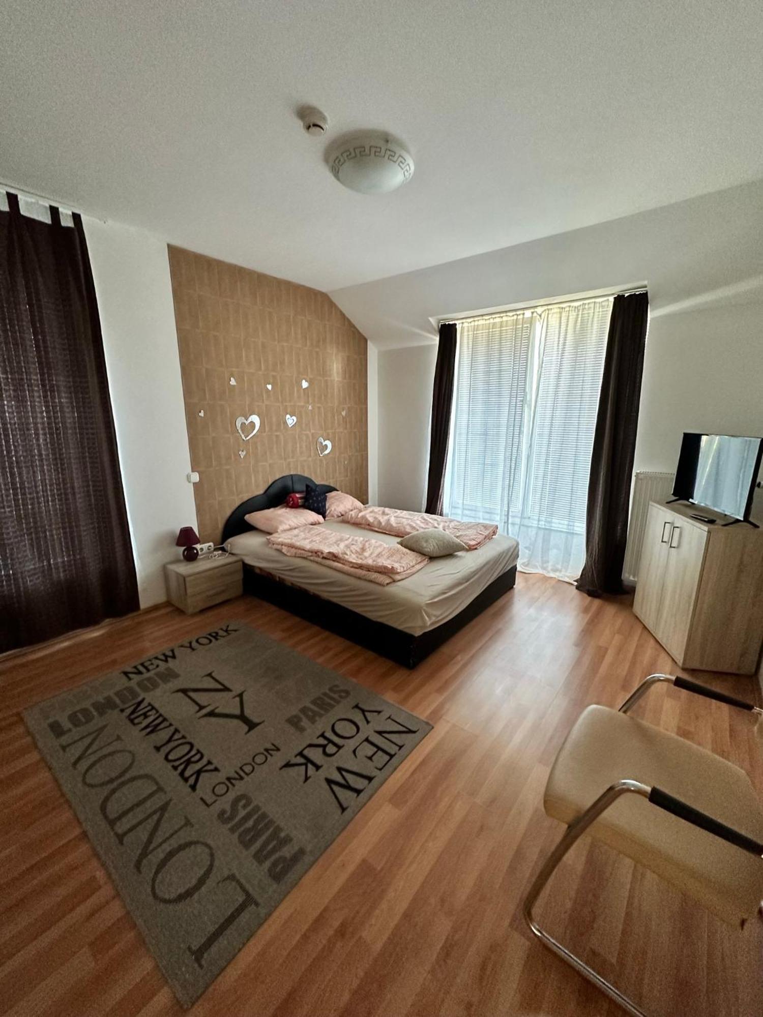 היישאלום Velvet Motel מראה חיצוני תמונה