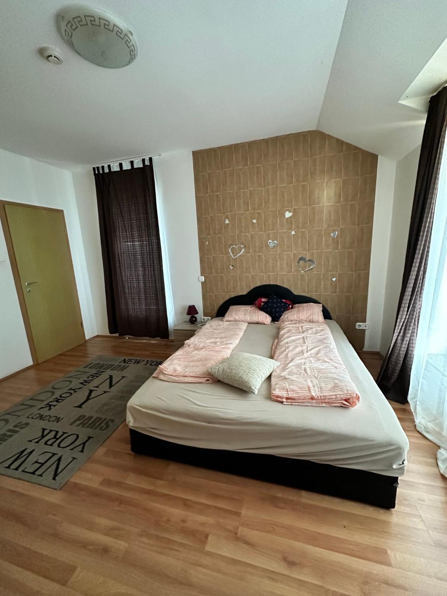 היישאלום Velvet Motel מראה חיצוני תמונה